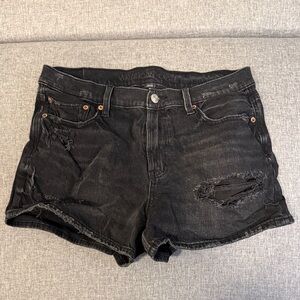 American Eagle Strigid Black Shorts